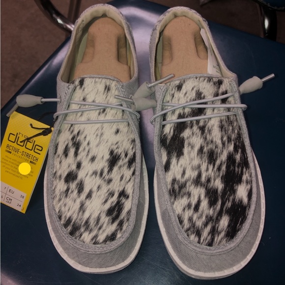 Women's CUSTOM Cowhide Hey Dudes ! 🐄🐄 read description - Picture 12 of 13